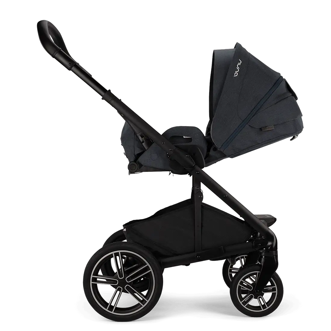 MIXX™ next Stroller W/ Magnetic Buckle