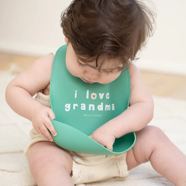 Wonder Bib, Love Grandma